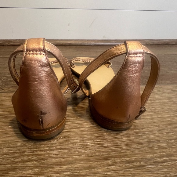 Jack Rogers Daphne Sandals - Picture 4 of 9